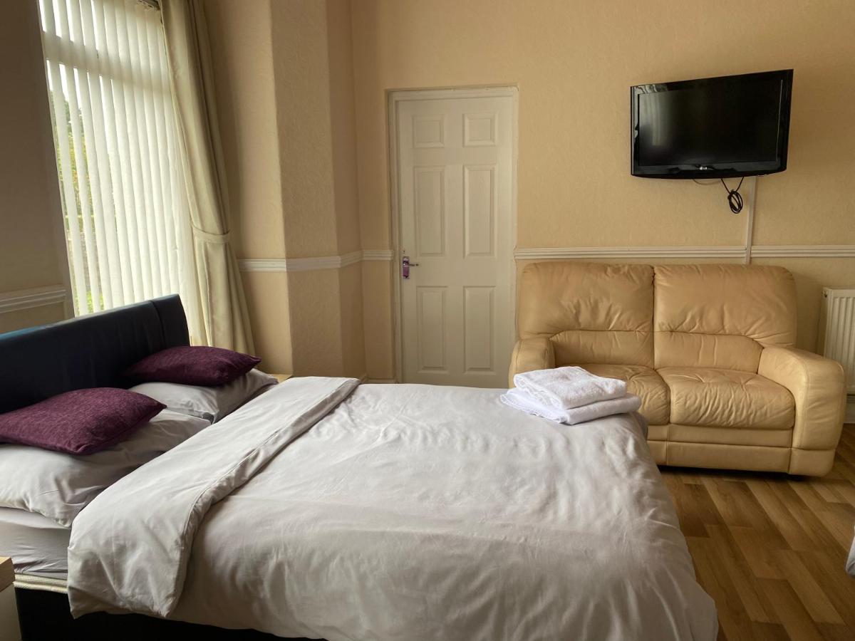 Park View Hotel And Guest House St Helens  エクステリア 写真